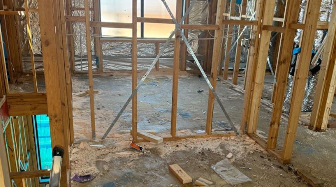 builders cleaning for renovations